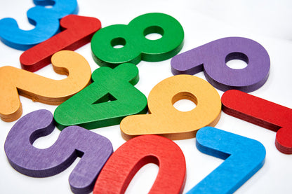Word een Rekenwonder – Educatief Rekenspel met houten cijfers